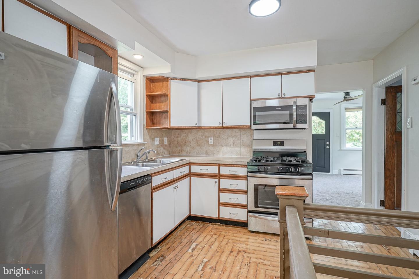 538 Alexander Ave Property Photo 6