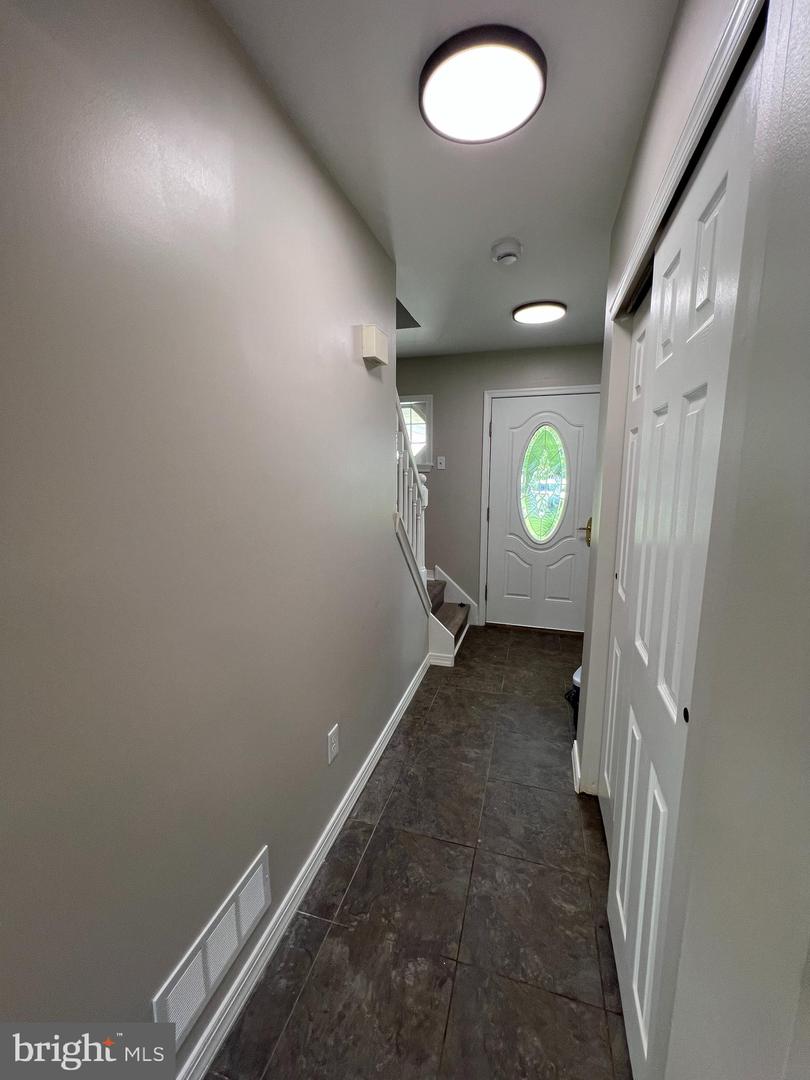 29 Orchard Ave Property Photo 16