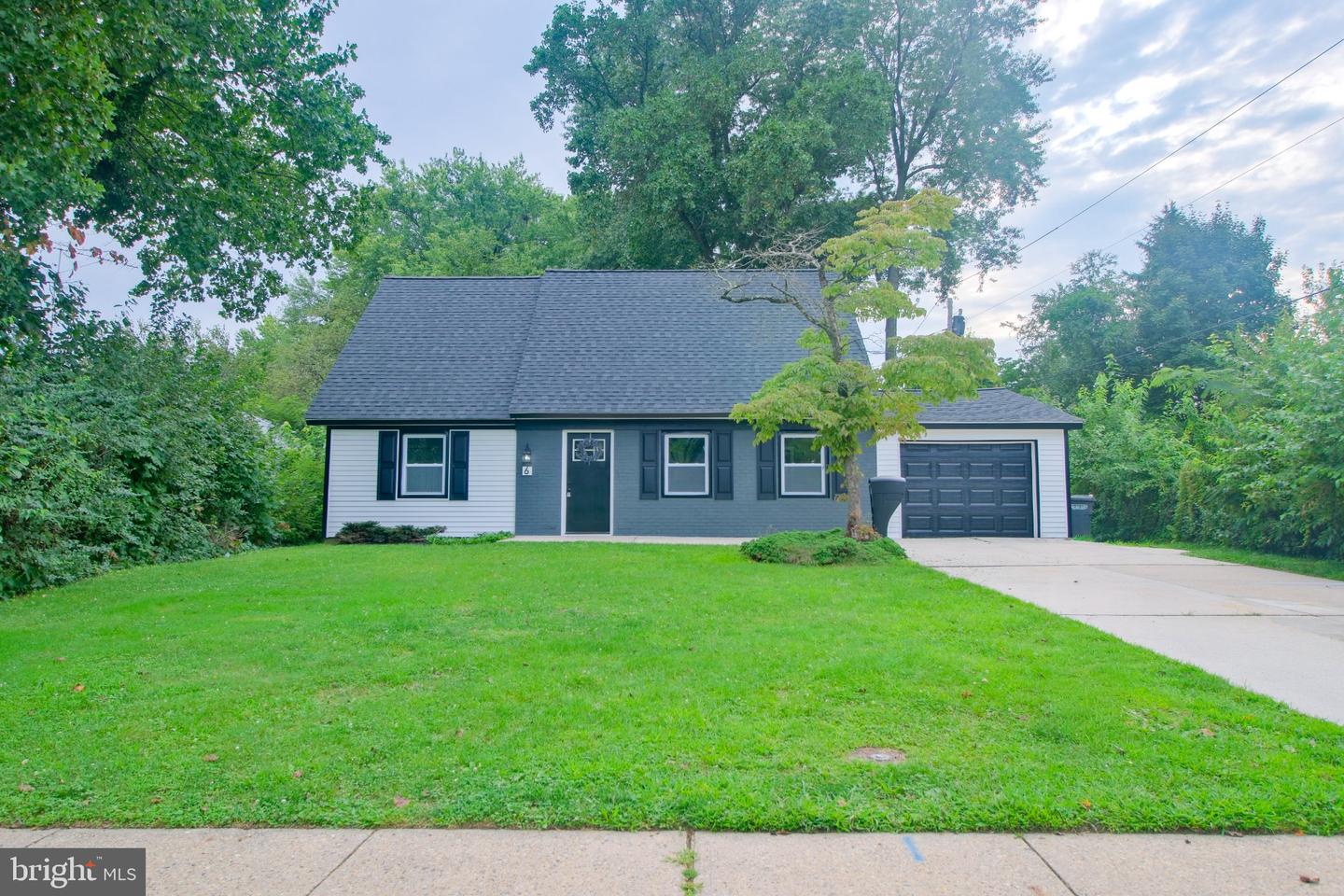 6 Minstrel Ln Property Photo 56