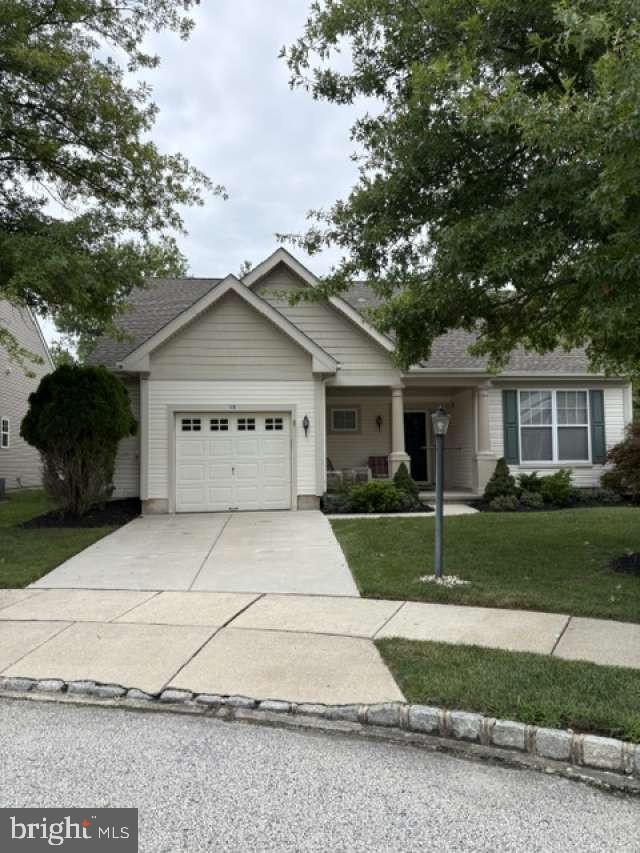 12 IRIS CT Property Photo 1