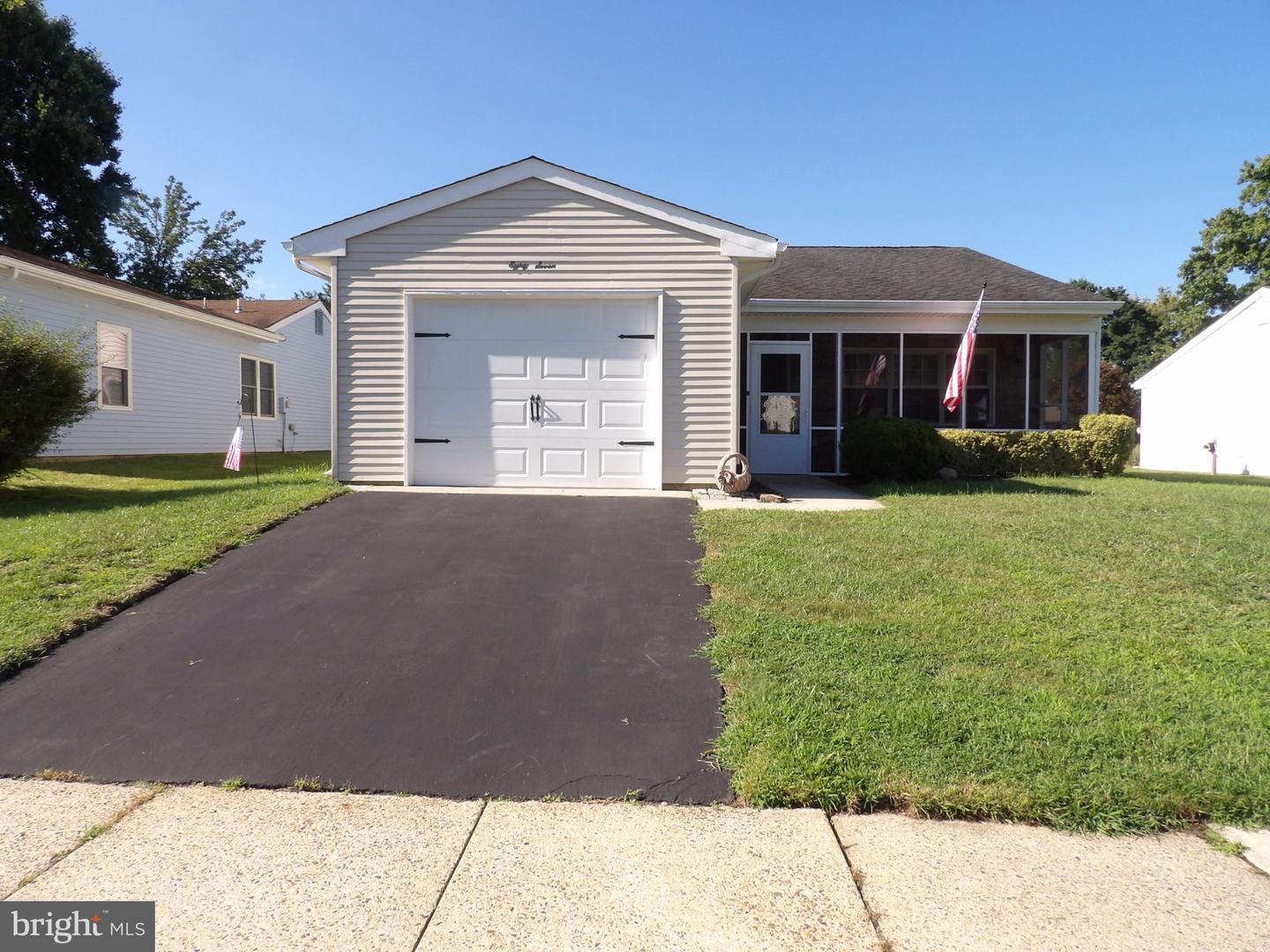 87 Kingston Way Property Photo 1