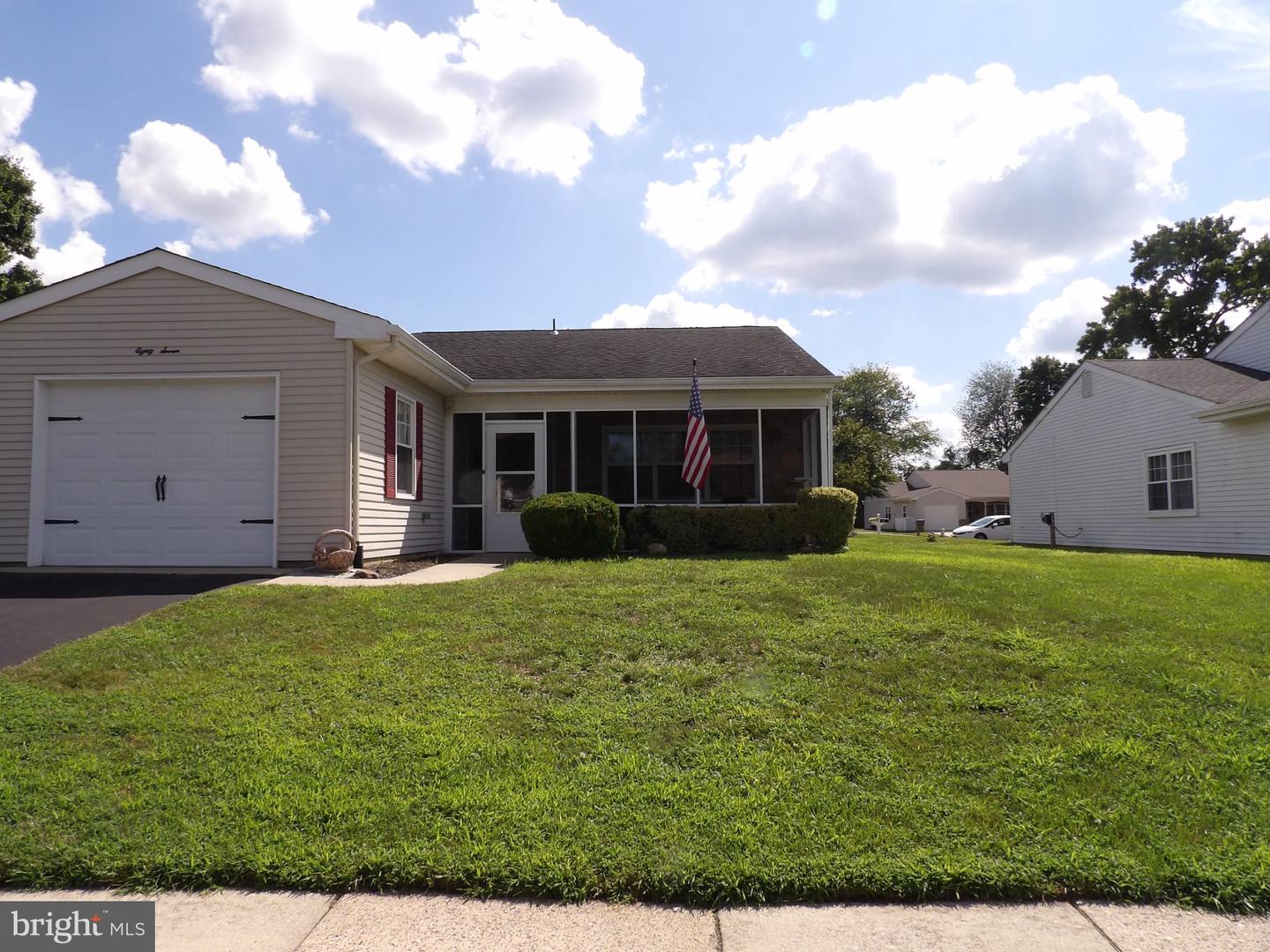 87 Kingston Way Property Photo 4