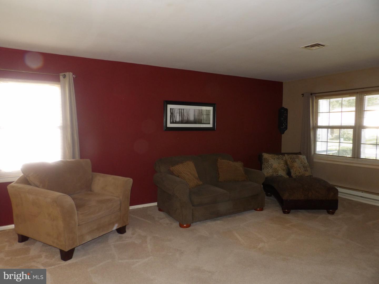 87 Kingston Way Property Photo 9