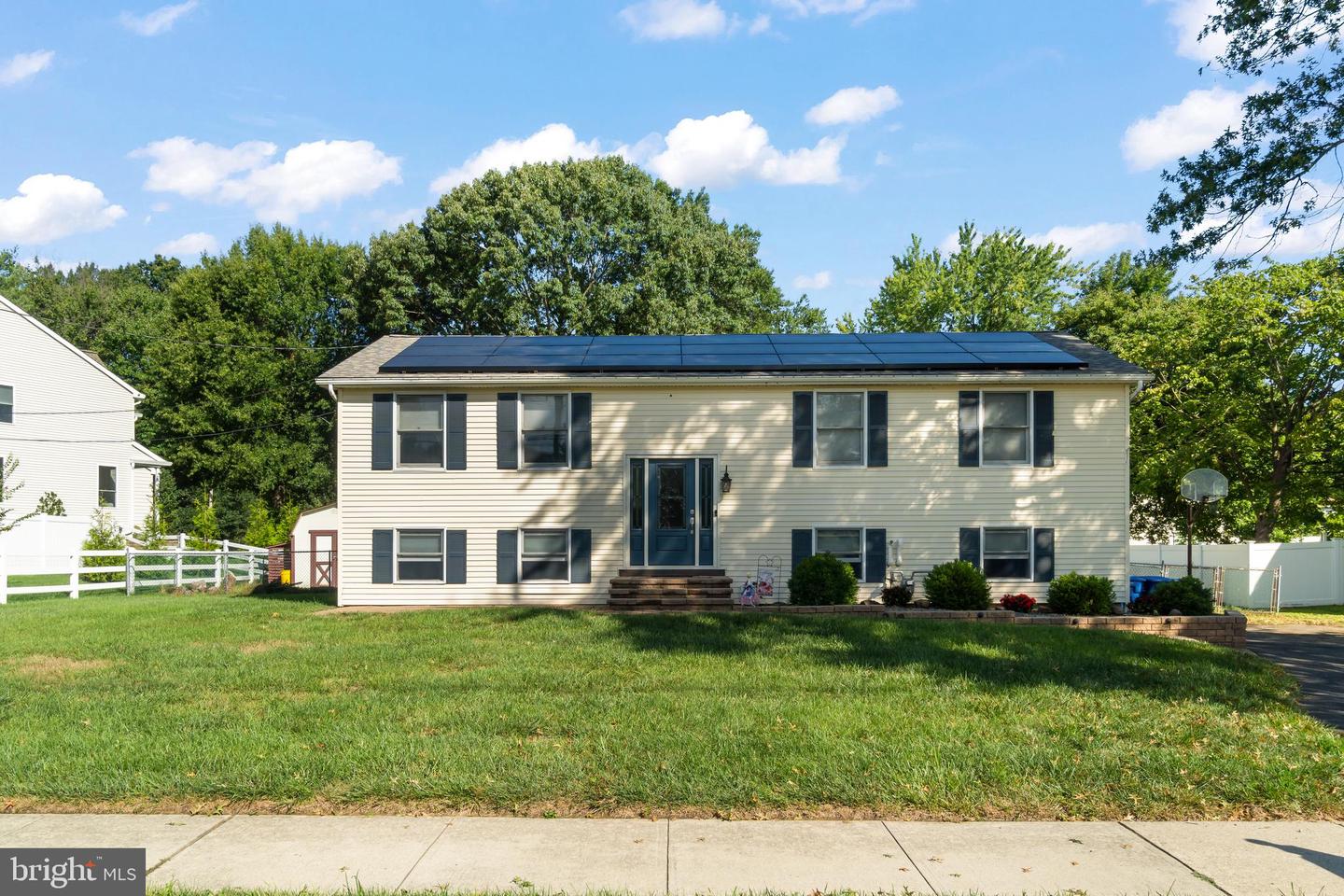 721 HAMILTON AVE