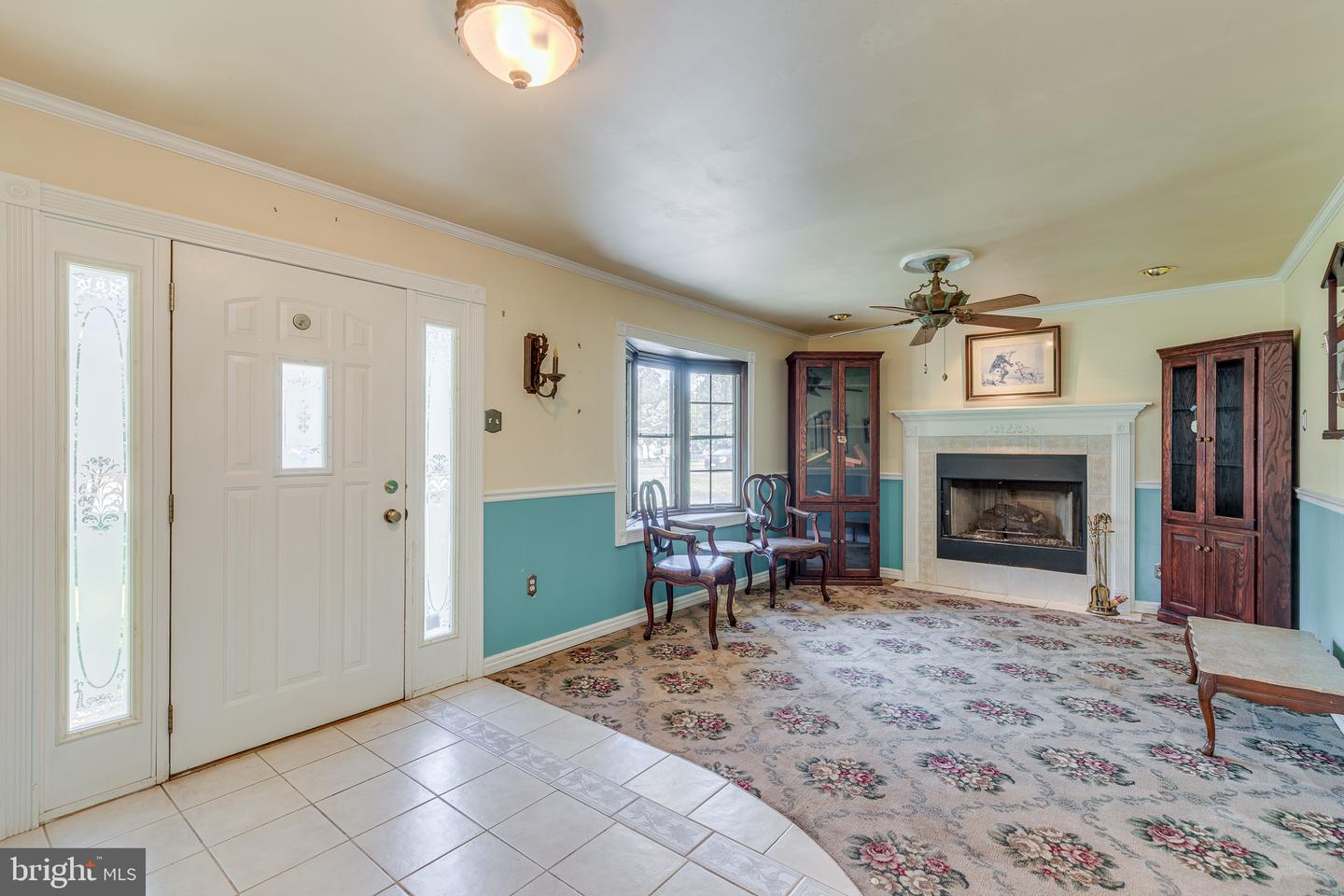 454 Timberline Dr Property Photo 6