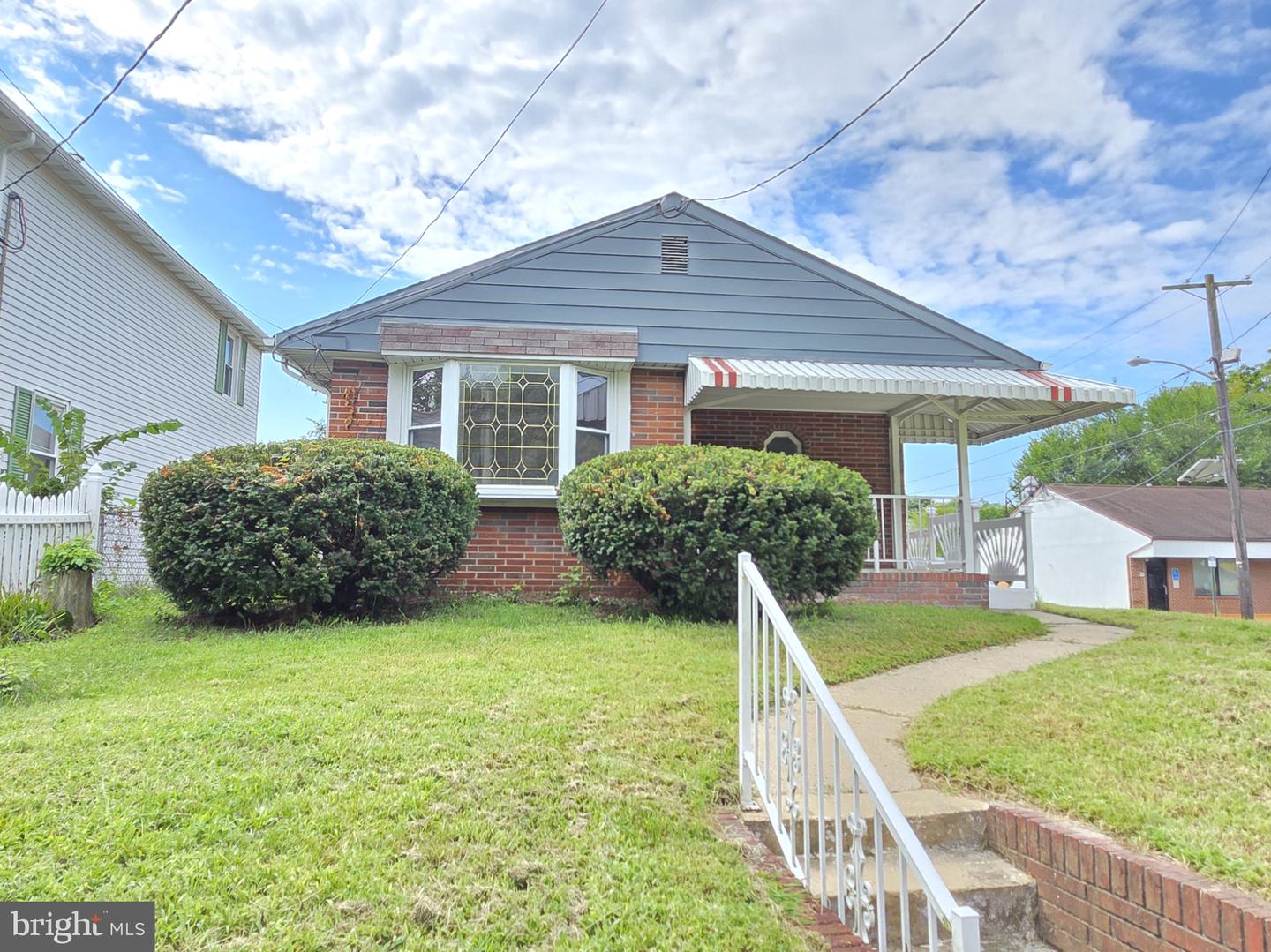 342 WASHINGTON Property Photo 1