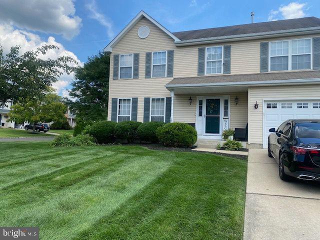 24 WOODYFIELD LN