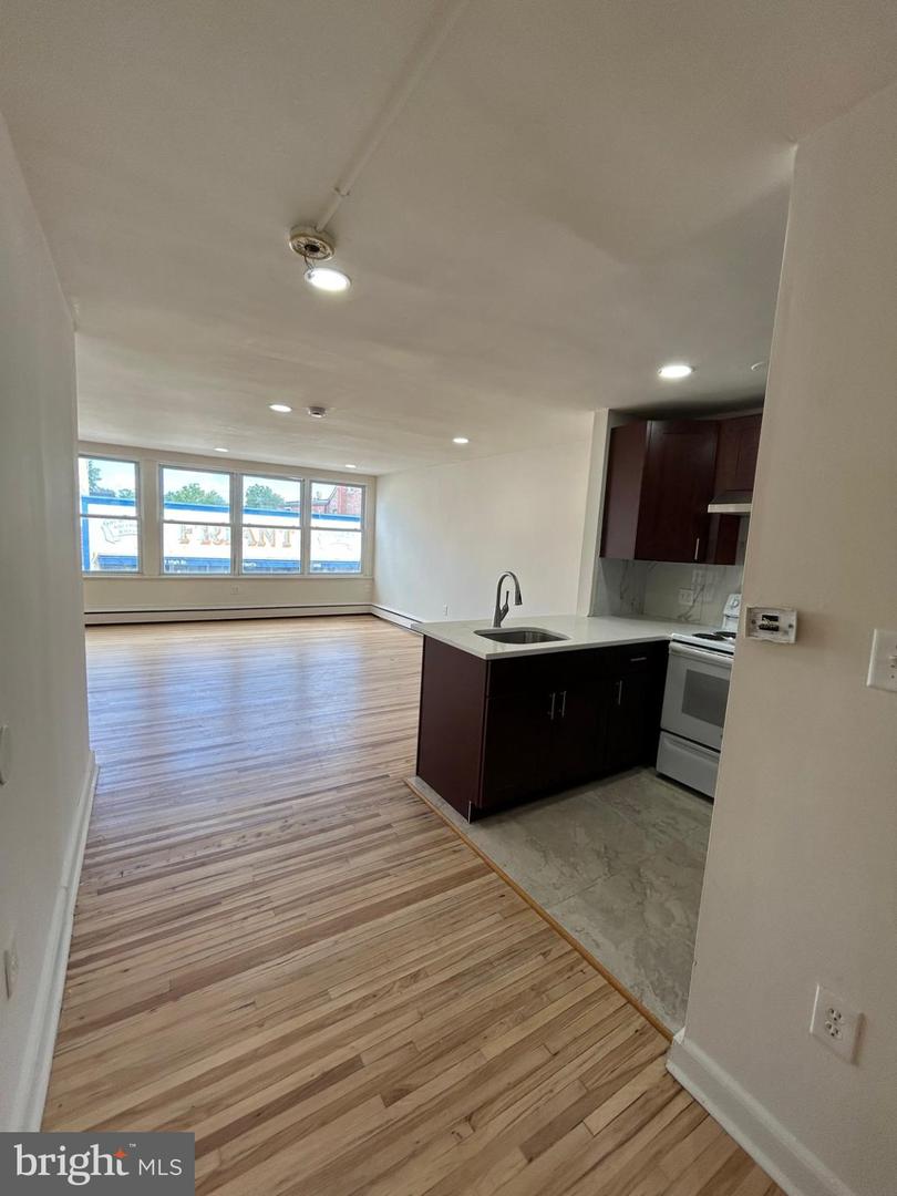 24 High St Property Photo 5