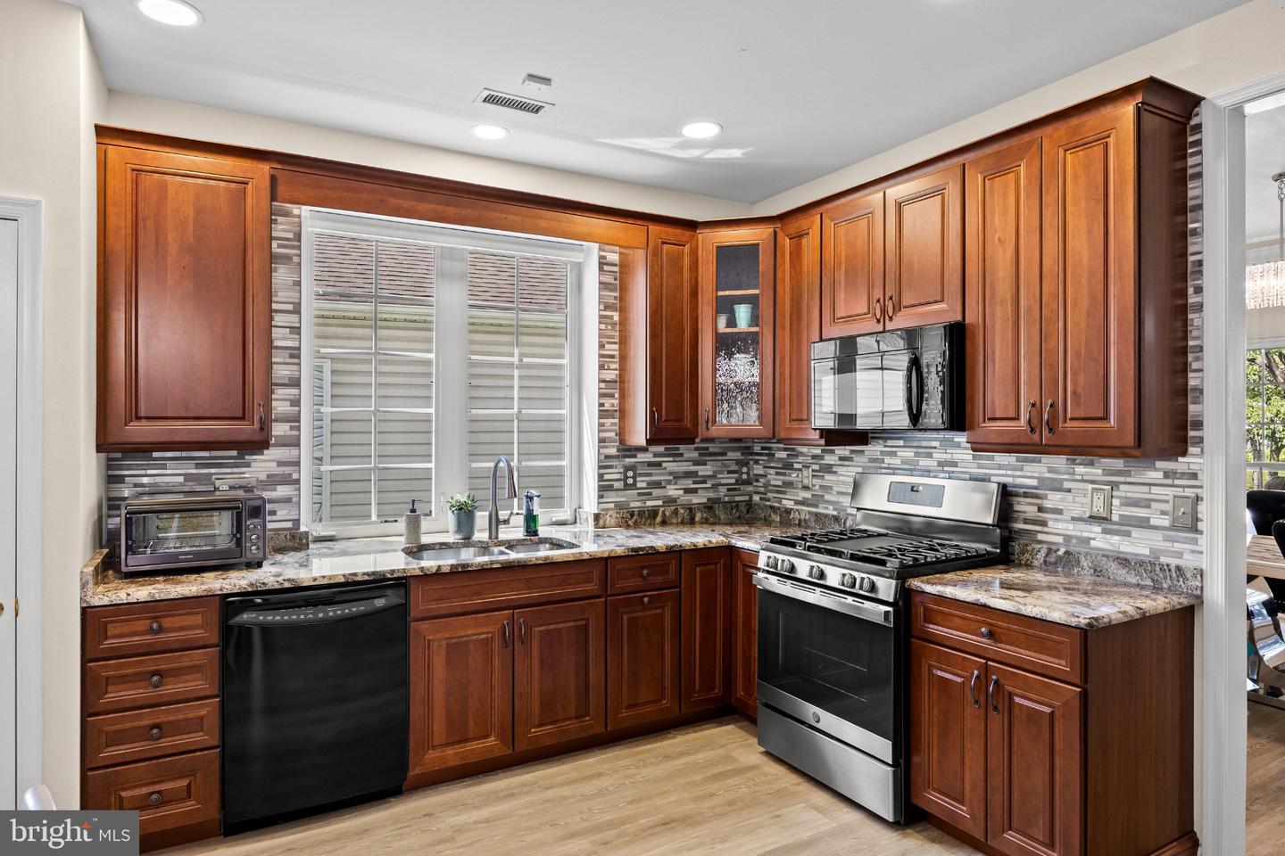 5 Shipps Way Property Photo 10