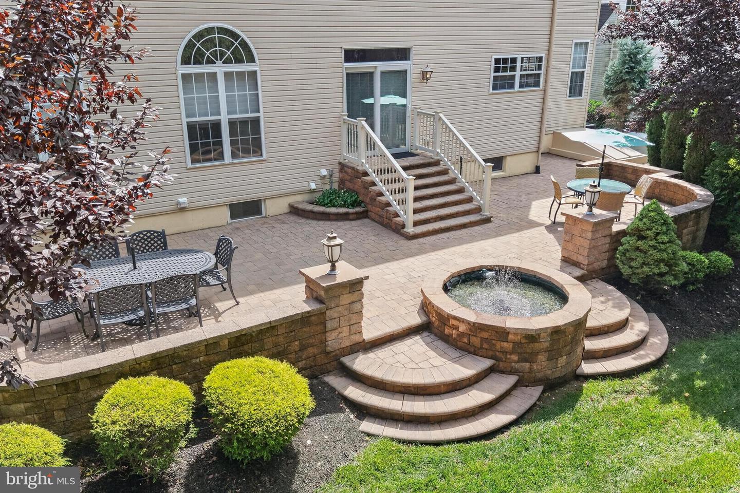 4 Florabunda Ln Property Photo 6