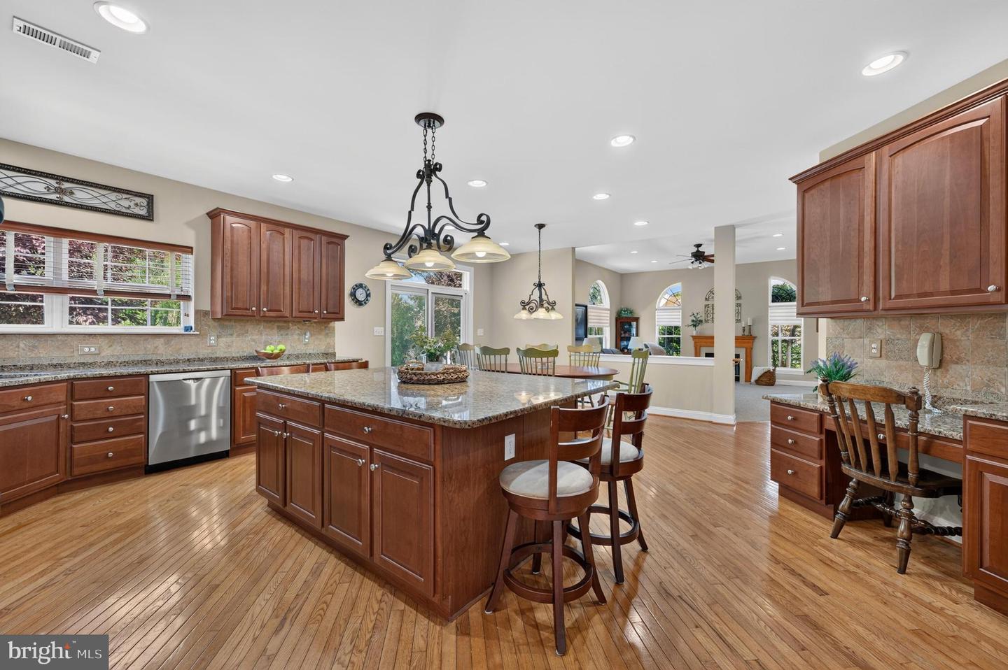 4 Florabunda Ln Property Photo 18