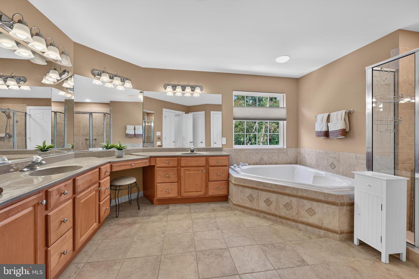 4 Florabunda Ln Property Photo 28