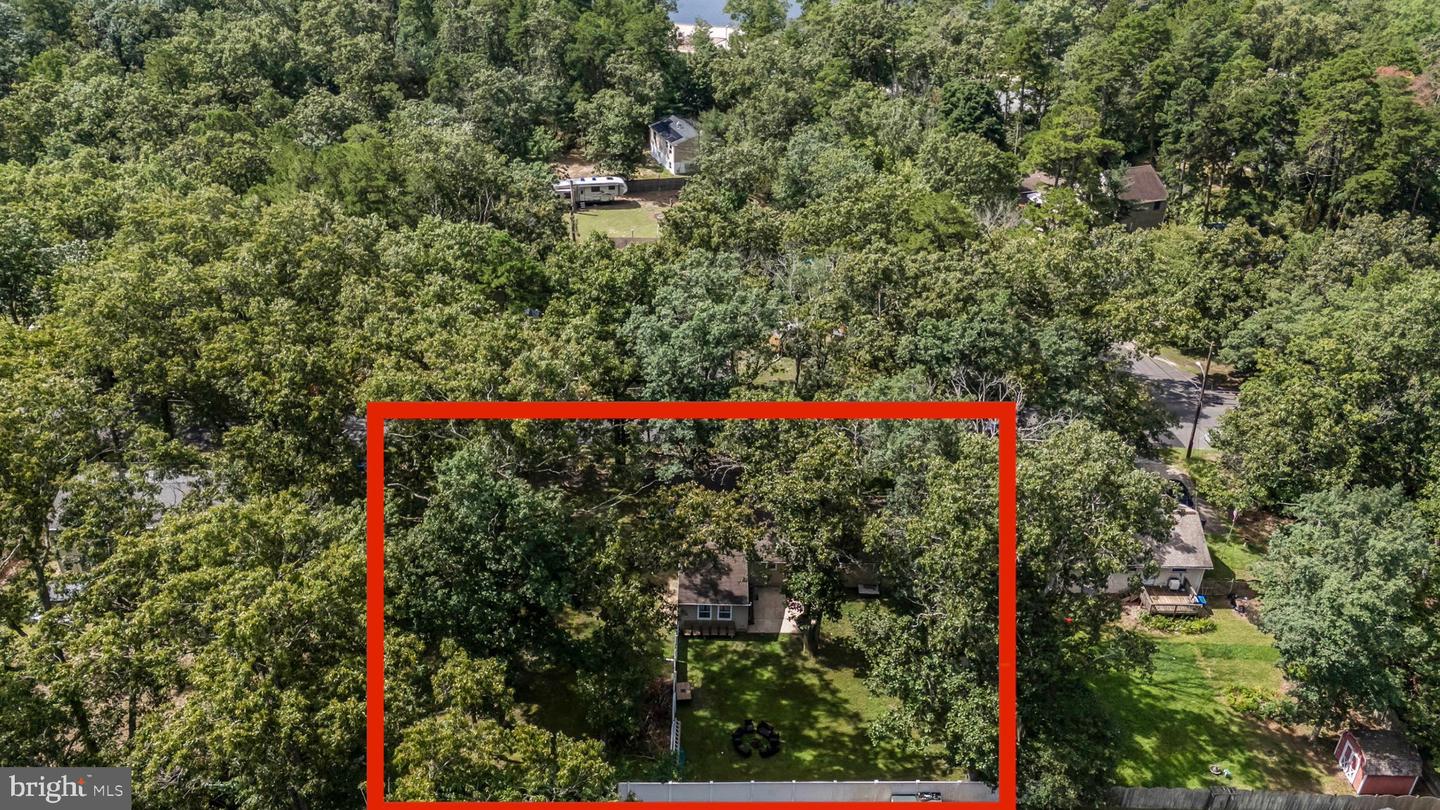 231 Rhode Island Rd Property Photo 35