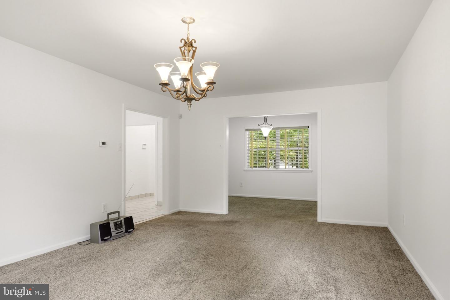 403 New Hampshire Rd Property Photo 7