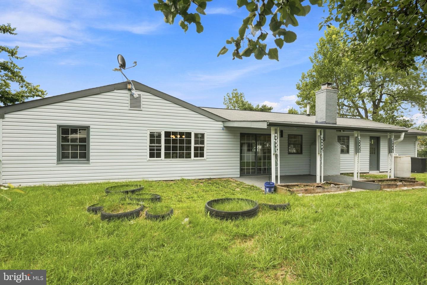 163 Twin Hill Dr Property Photo 24