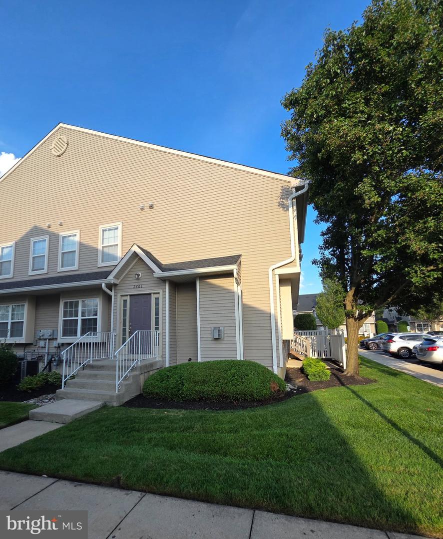 2601 Gramercy Way Property Photo 2