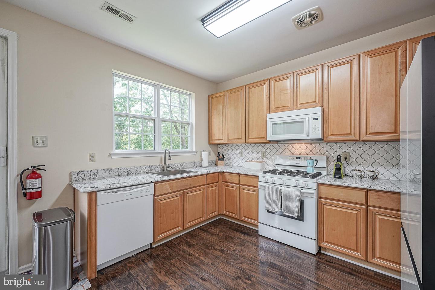 7503 Juniper Ln Property Photo 13