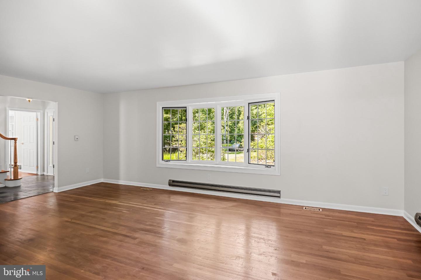 29 Maine Trl Property Photo 8