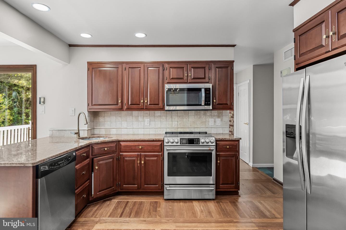 29 Maine Trl Property Photo 10