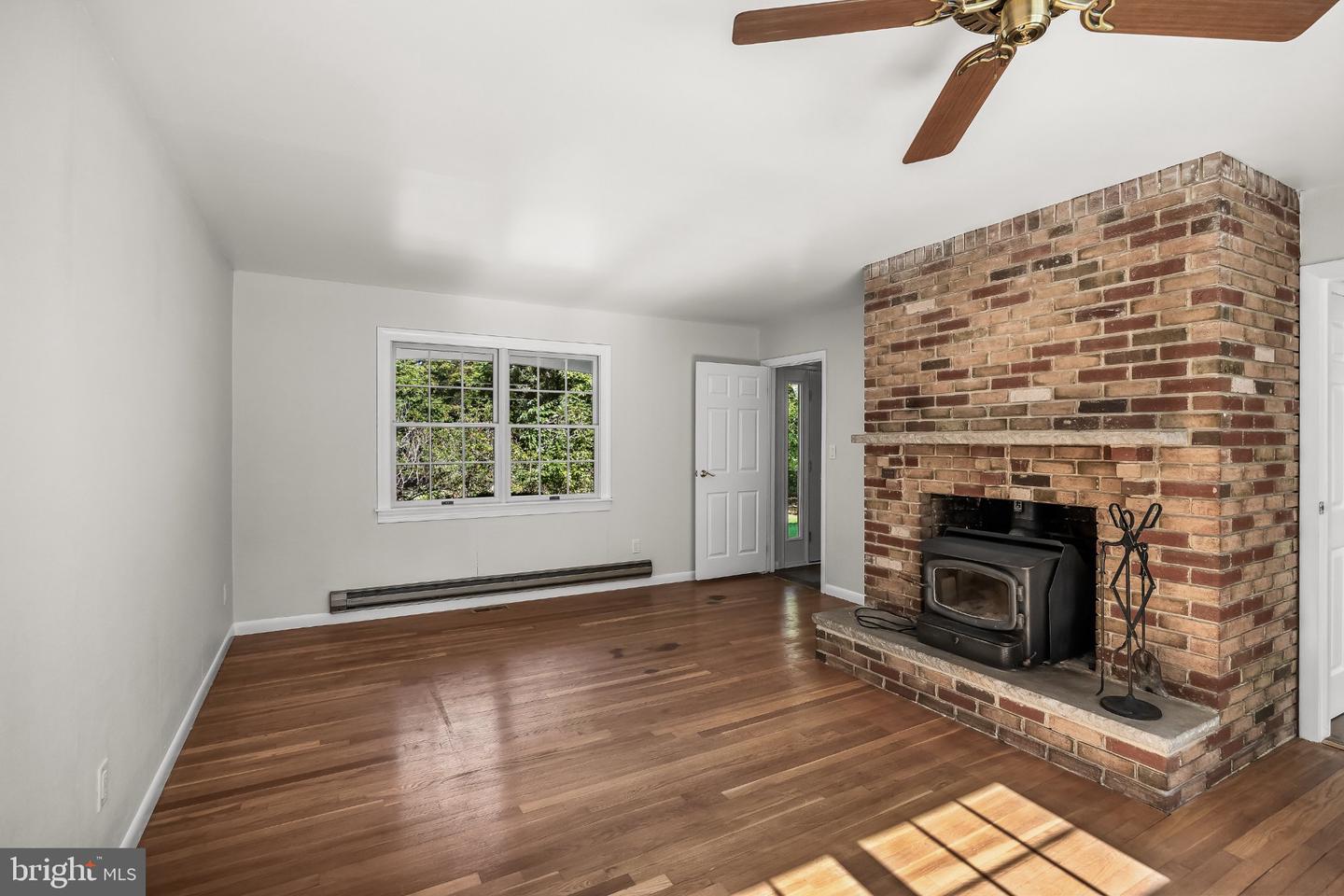 29 Maine Trl Property Photo 17