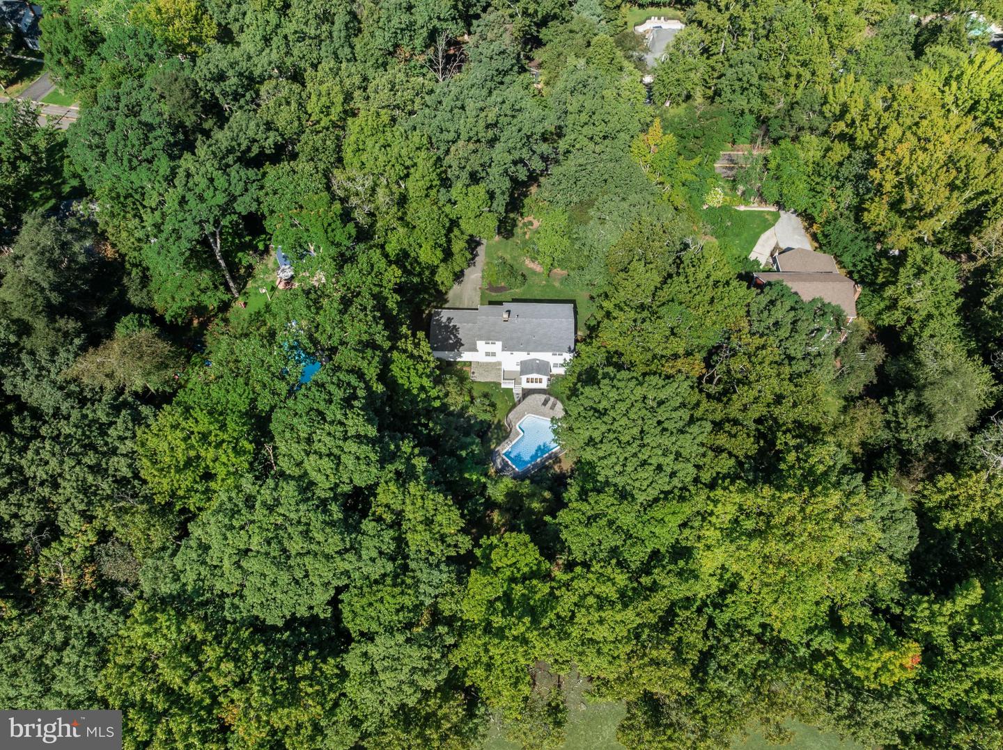 29 Maine Trl Property Photo 43