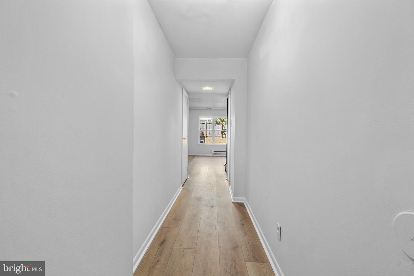 206 A Chaucer Ct Property Photo 13