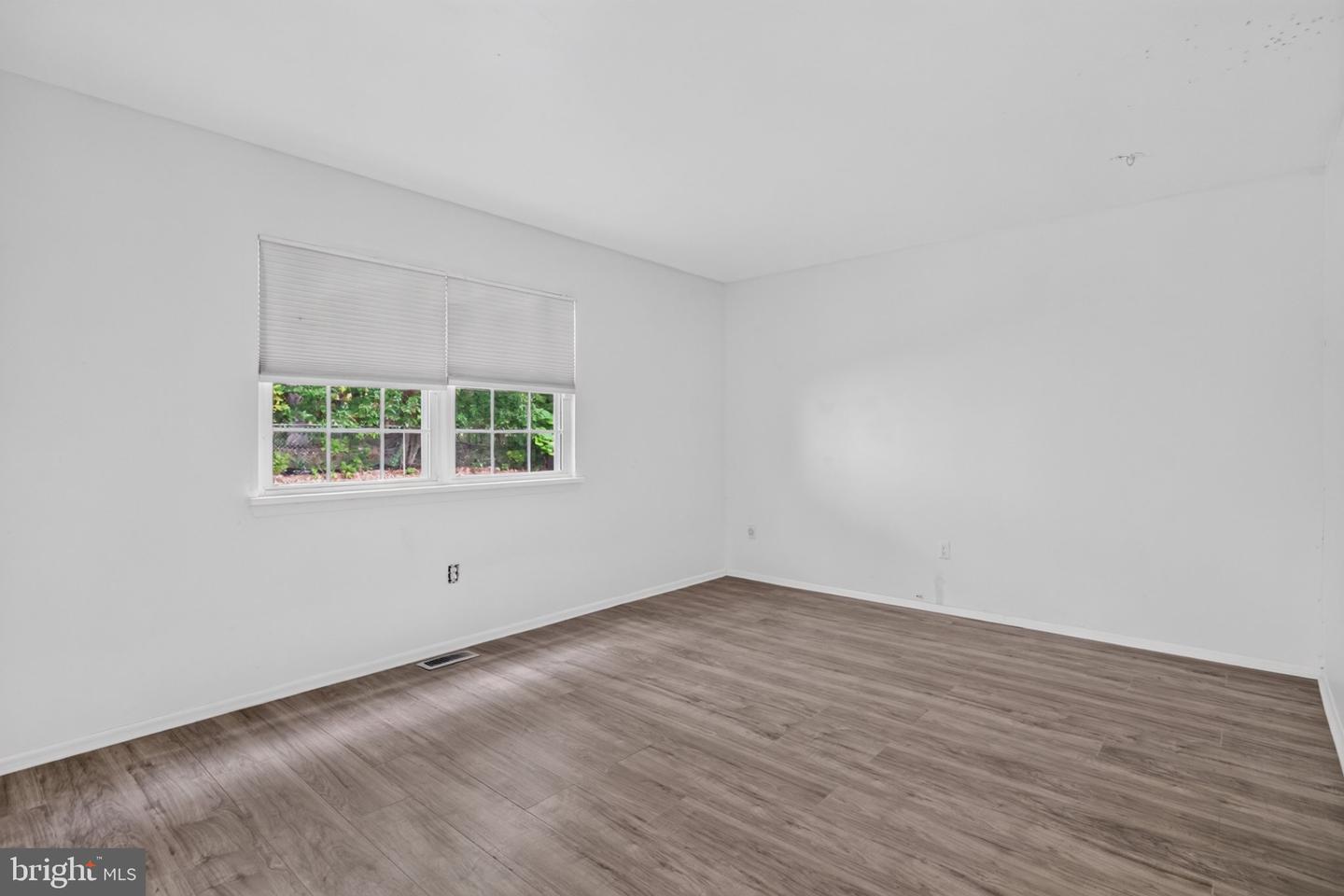 14 Scammell Dr Property Photo 6