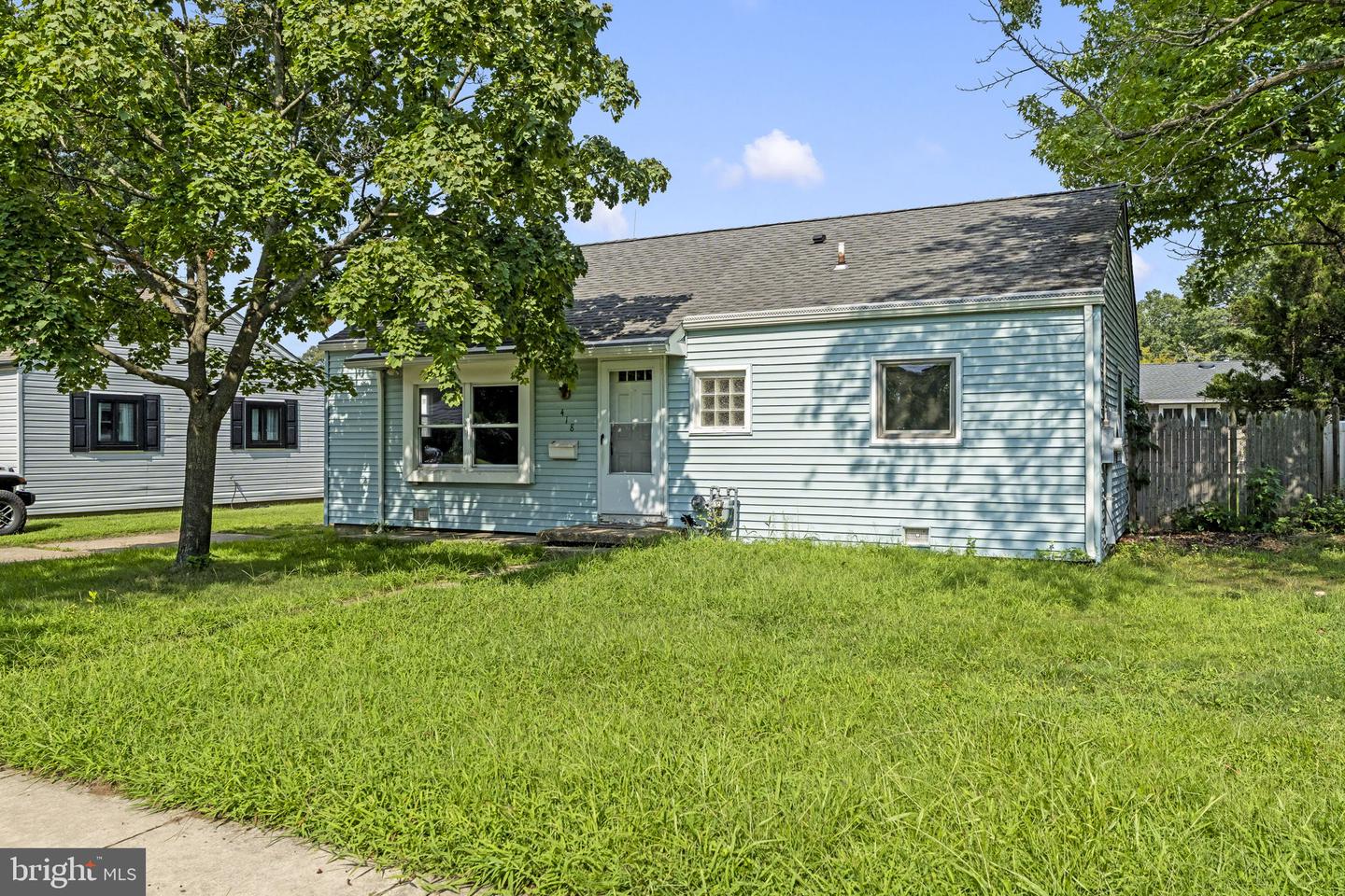 418 Iowa Ave Property Photo 3