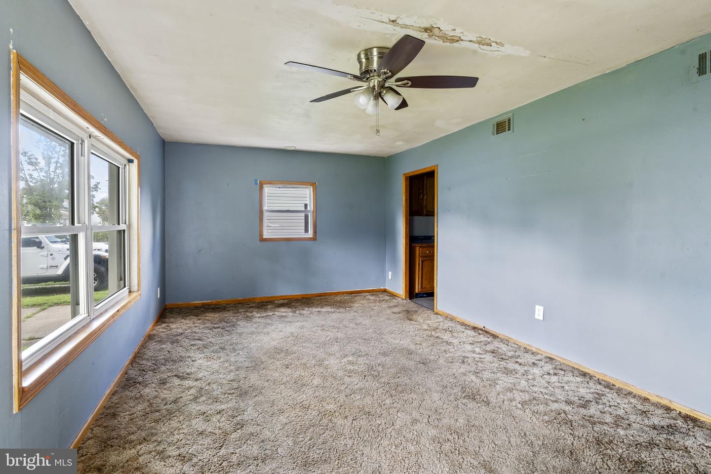 418 Iowa Ave Property Photo 5