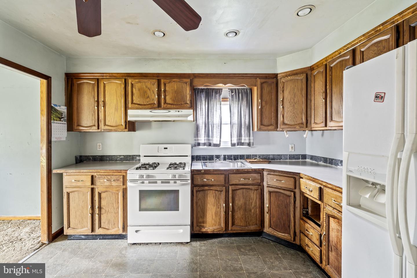 418 Iowa Ave Property Photo 10