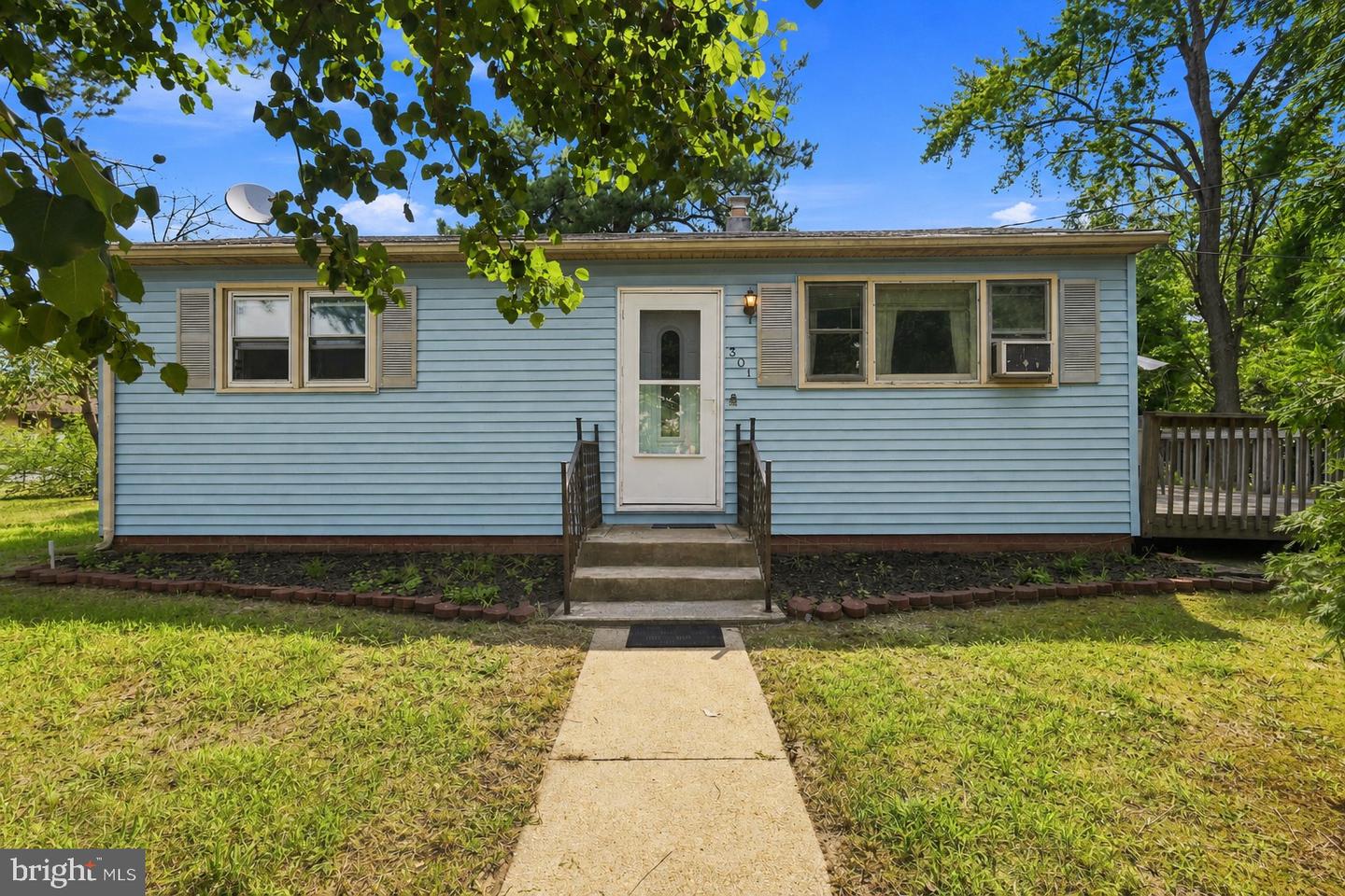 301 WICHITA TRL Property Photo 1