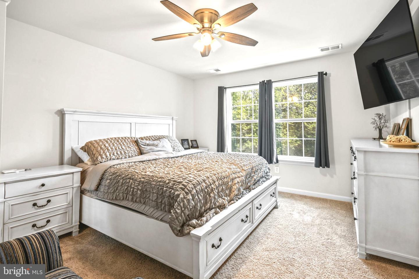 9 Autumn Park Blvd Property Photo 14