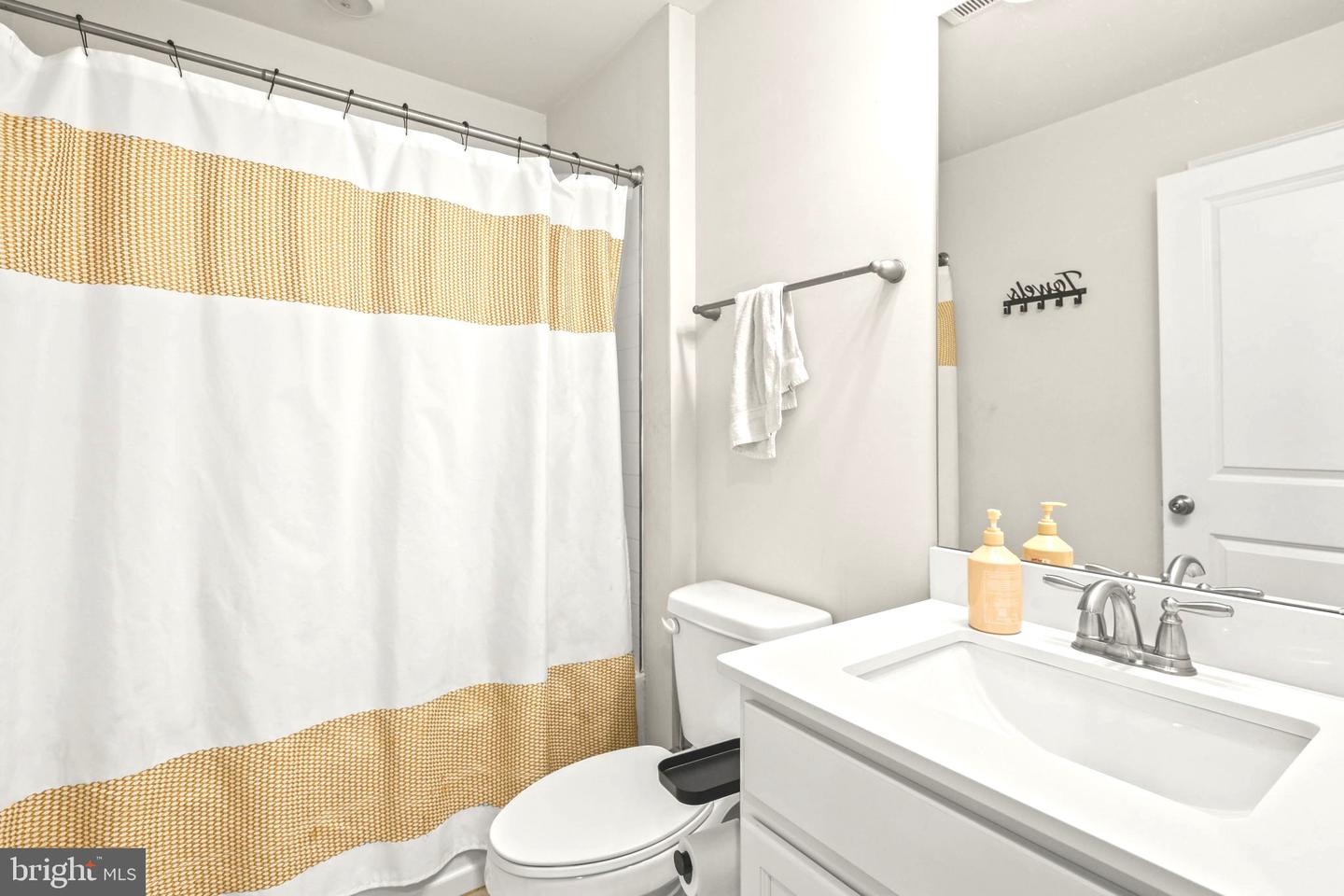 9 Autumn Park Blvd Property Photo 18