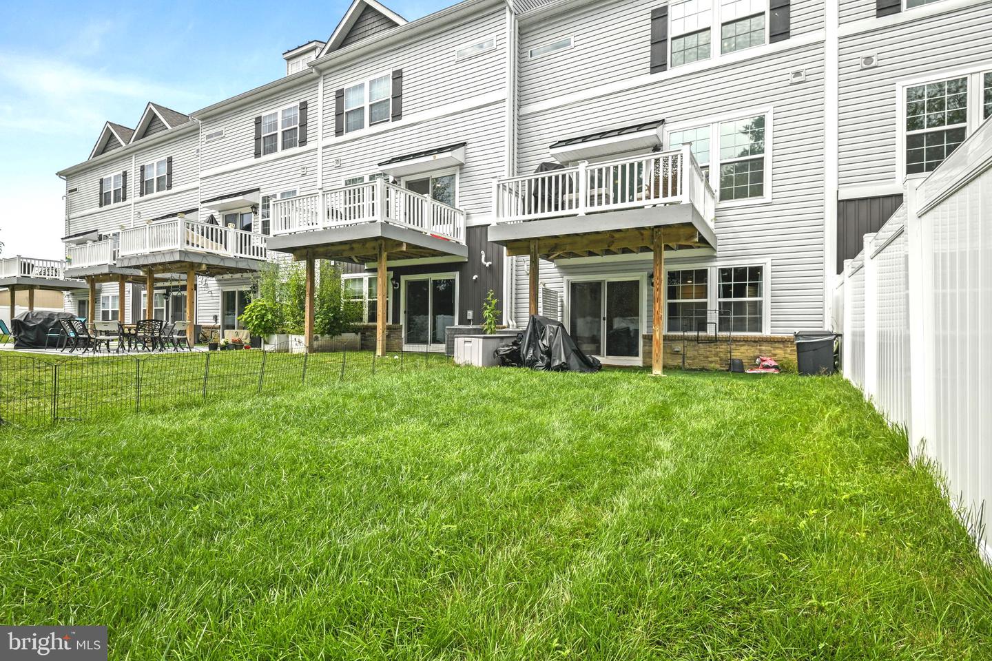 9 Autumn Park Blvd Property Photo 21