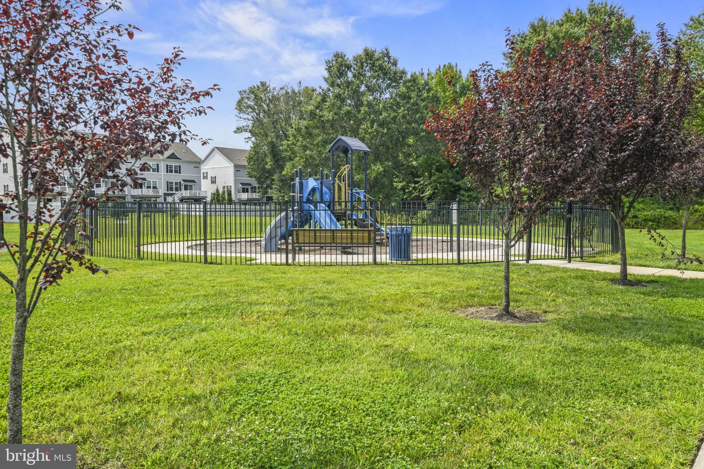9 Autumn Park Blvd Property Photo 25