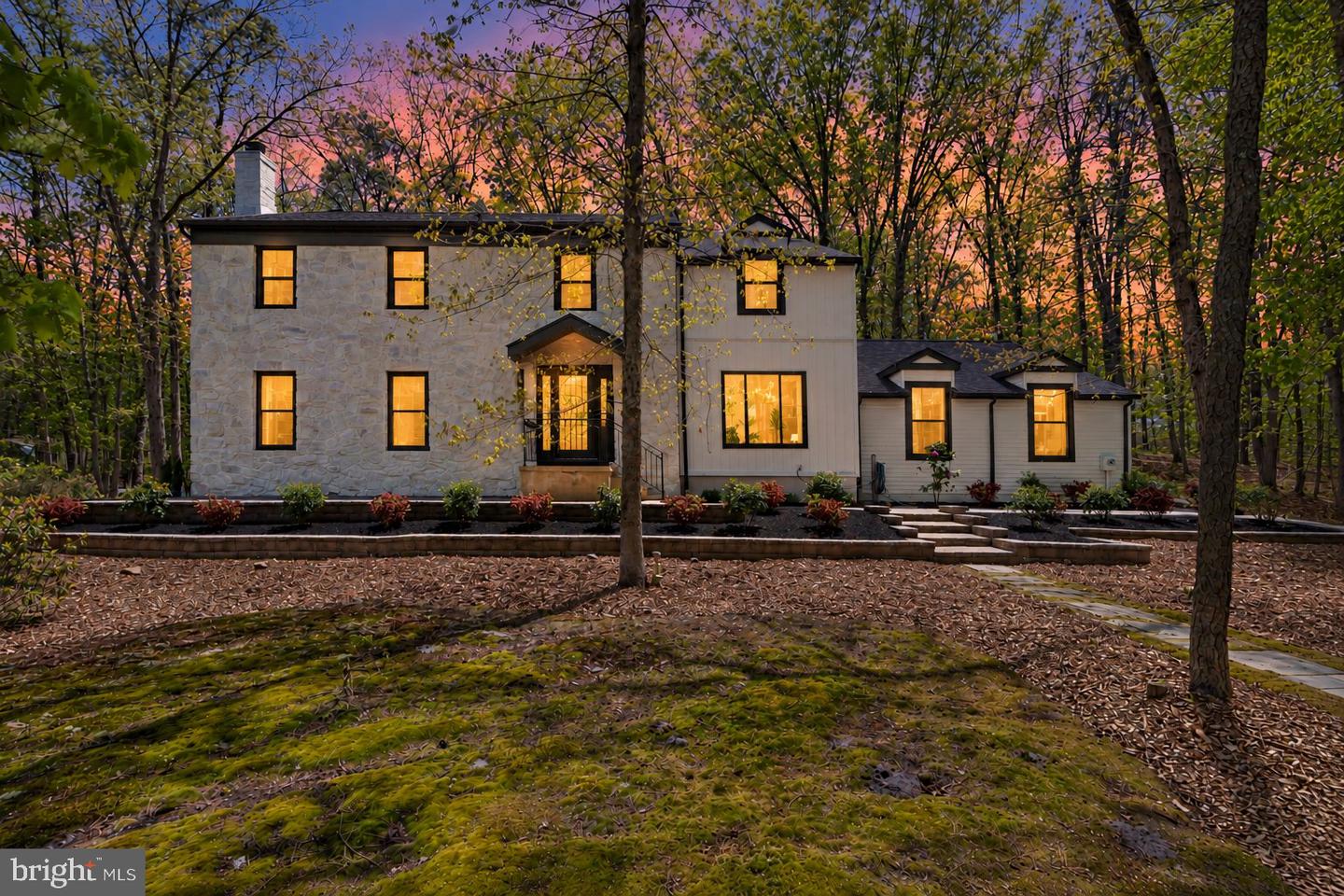 1 DICKSON DR Property Photo 1