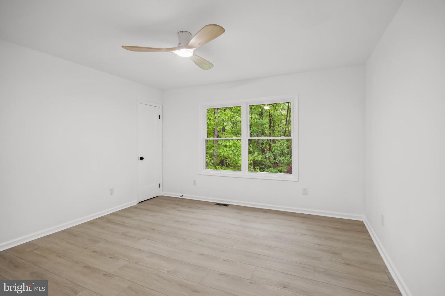 1 Dickson Dr Property Photo 34