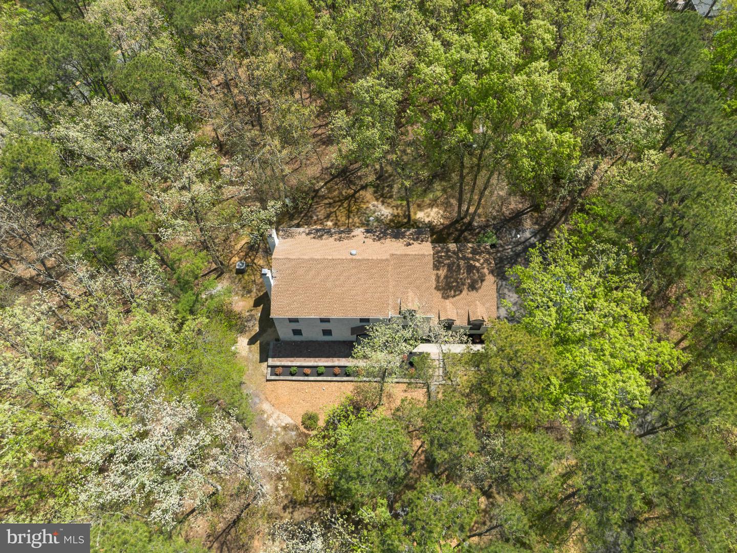 1 Dickson Dr Property Photo 45