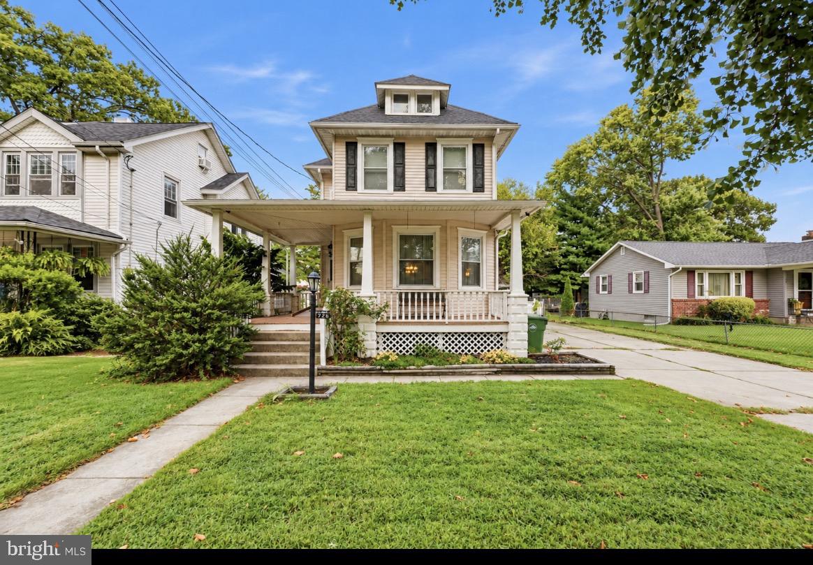 726 Cinnaminson Ave Property Photo 1