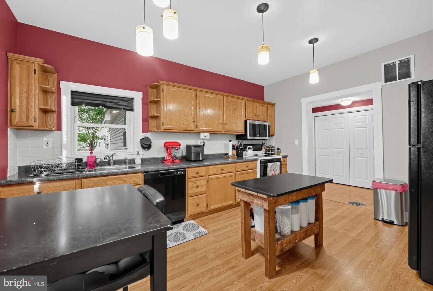 726 Cinnaminson Ave Property Photo 10