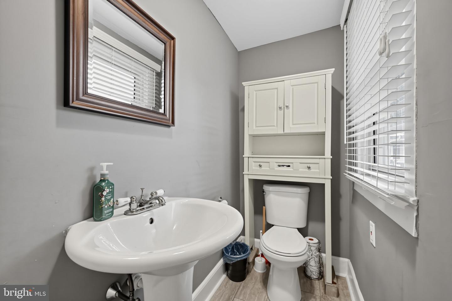 726 Cinnaminson Ave Property Photo 14
