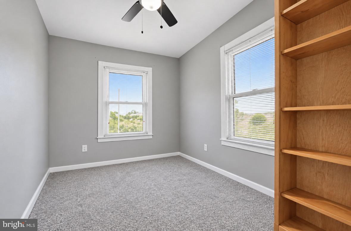 726 Cinnaminson Ave Property Photo 15