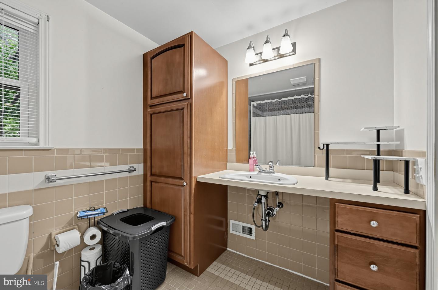 726 Cinnaminson Ave Property Photo 18