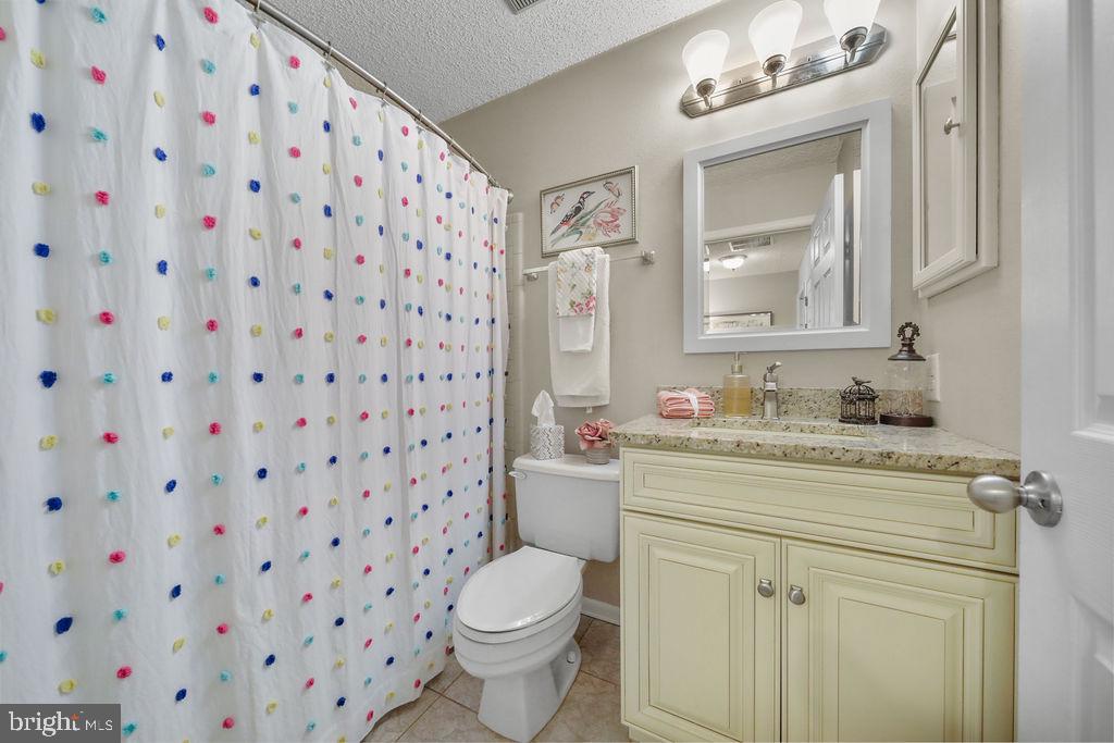 205 Royal Dr Property Photo 30