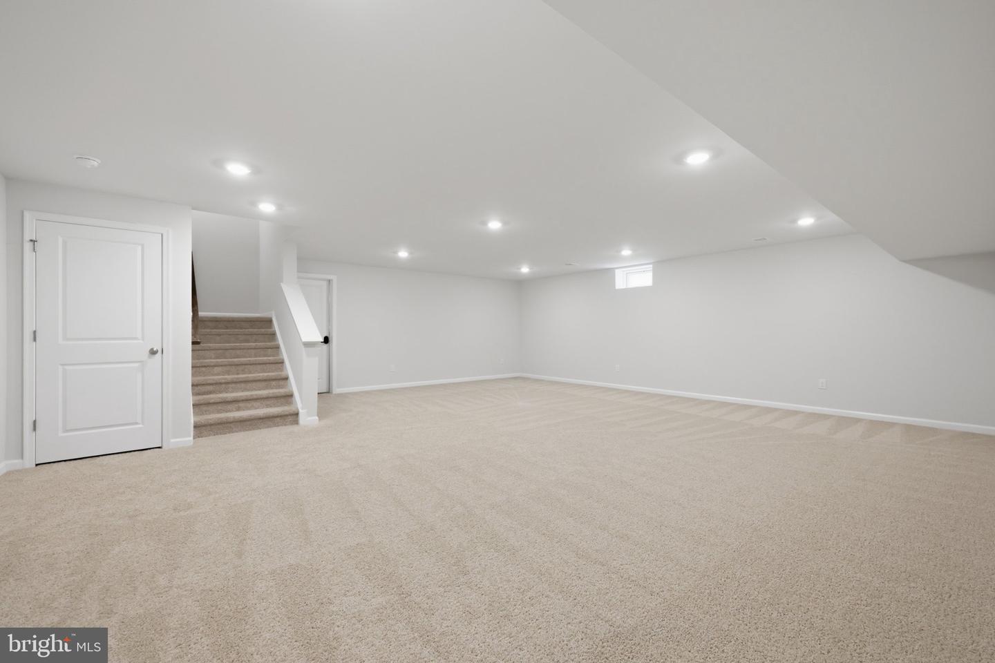 11 Westmont Dr Property Photo 41