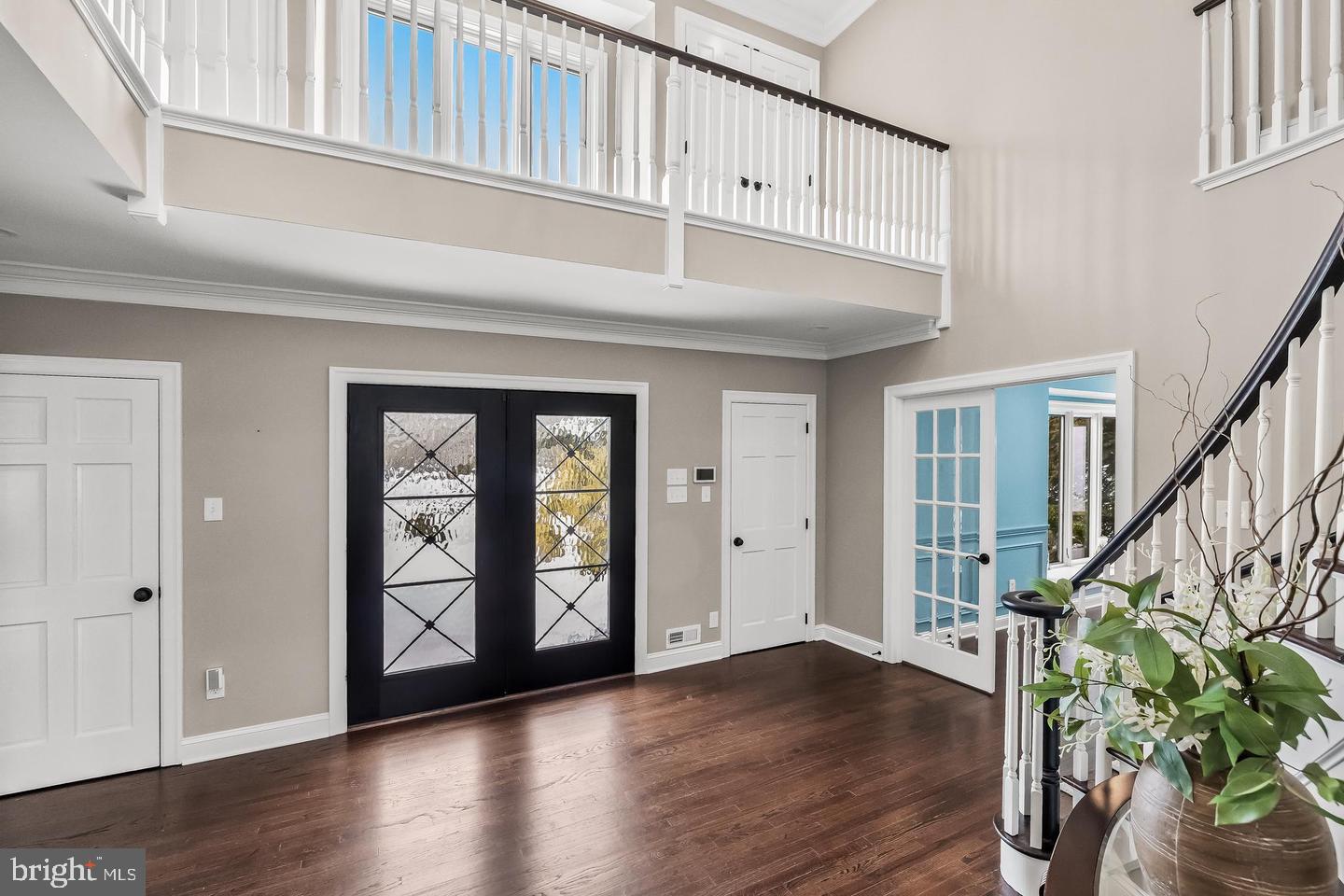 9 Deerfield Ter Property Photo 5