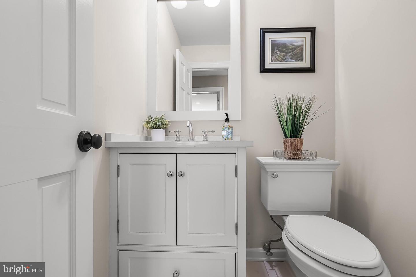 9 Deerfield Ter Property Photo 21
