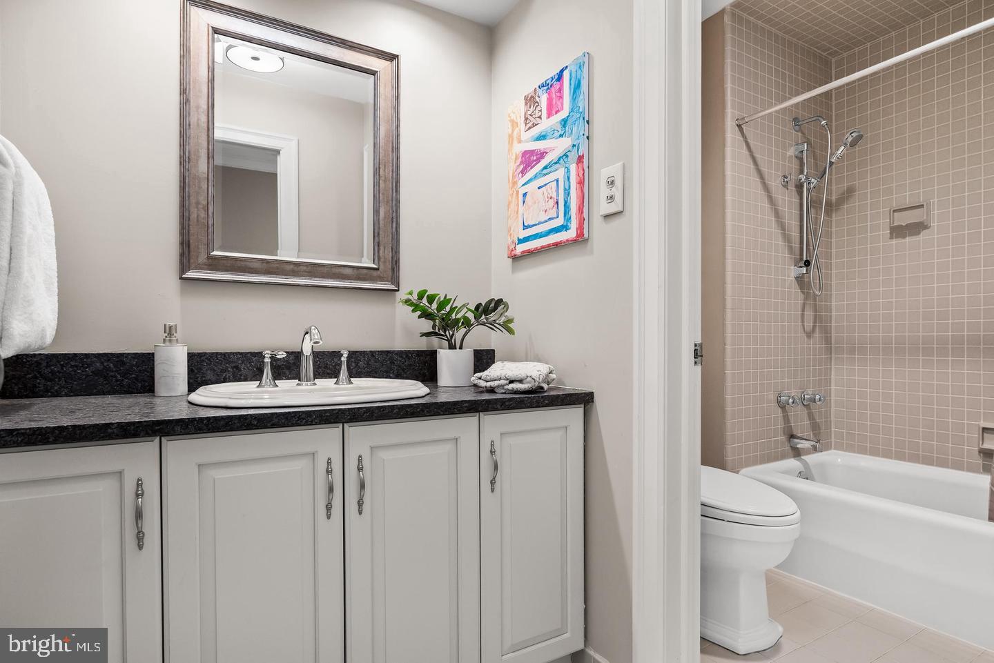 9 Deerfield Ter Property Photo 39