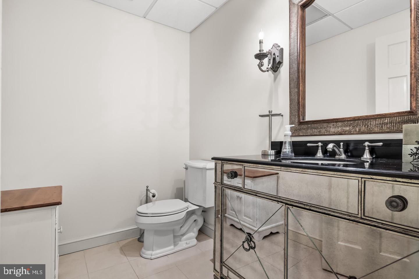 9 Deerfield Ter Property Photo 53