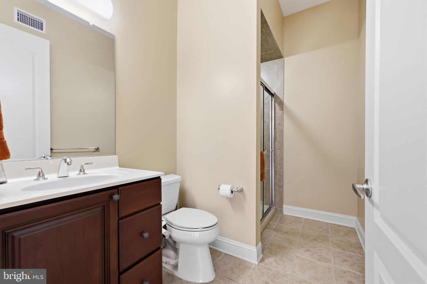 36 Belmont Cir Property Photo 13